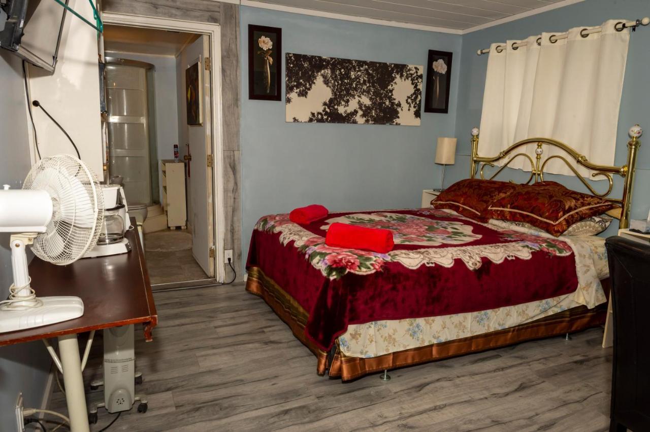 Guest Suite - Private Retreat - J-1 Abbotsford Buitenkant foto